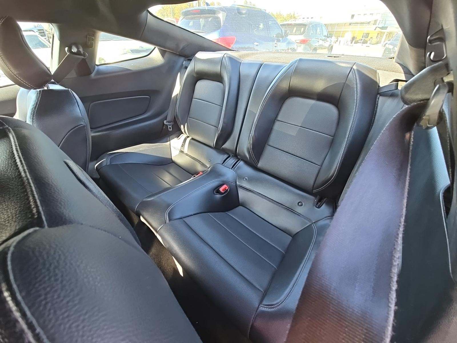 2018 Ford Mustang EcoBoost Premium RWD