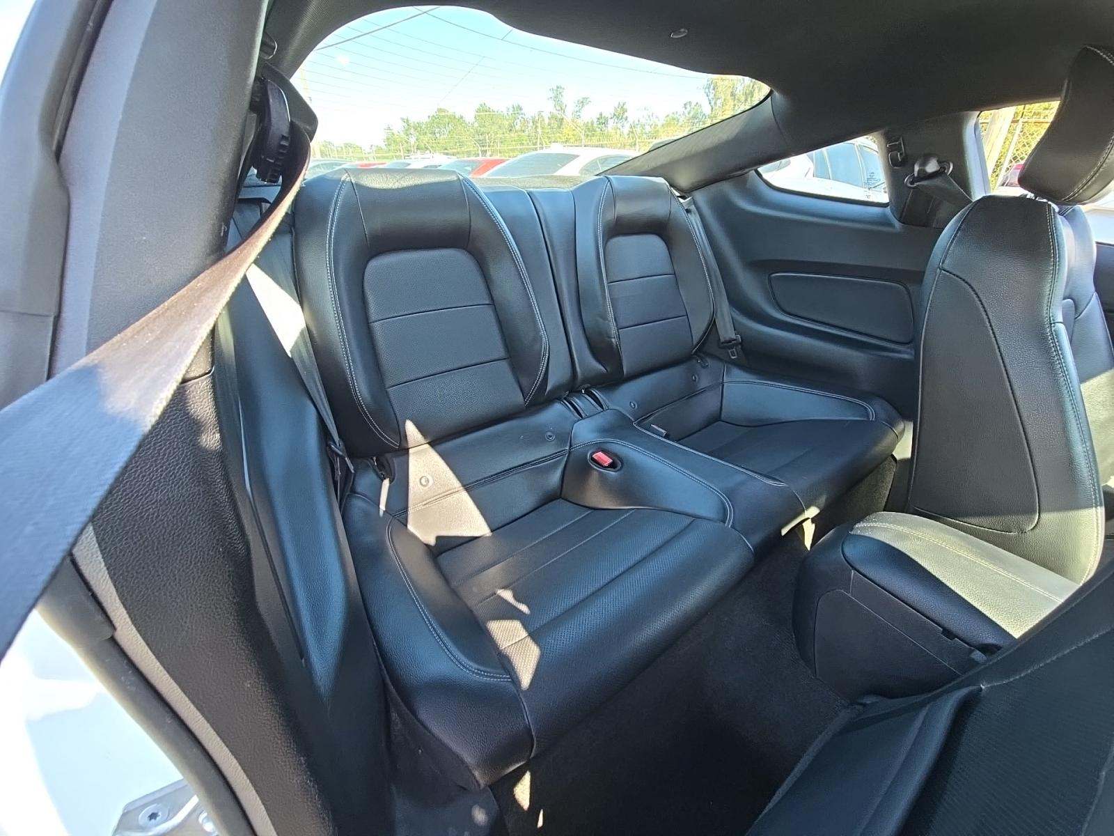 2018 Ford Mustang EcoBoost Premium RWD