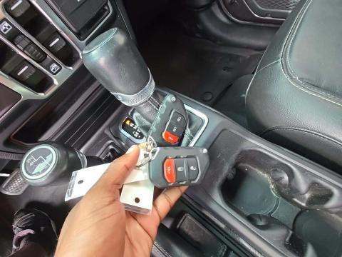 JEEP UNLIMITED SAHARA - 8