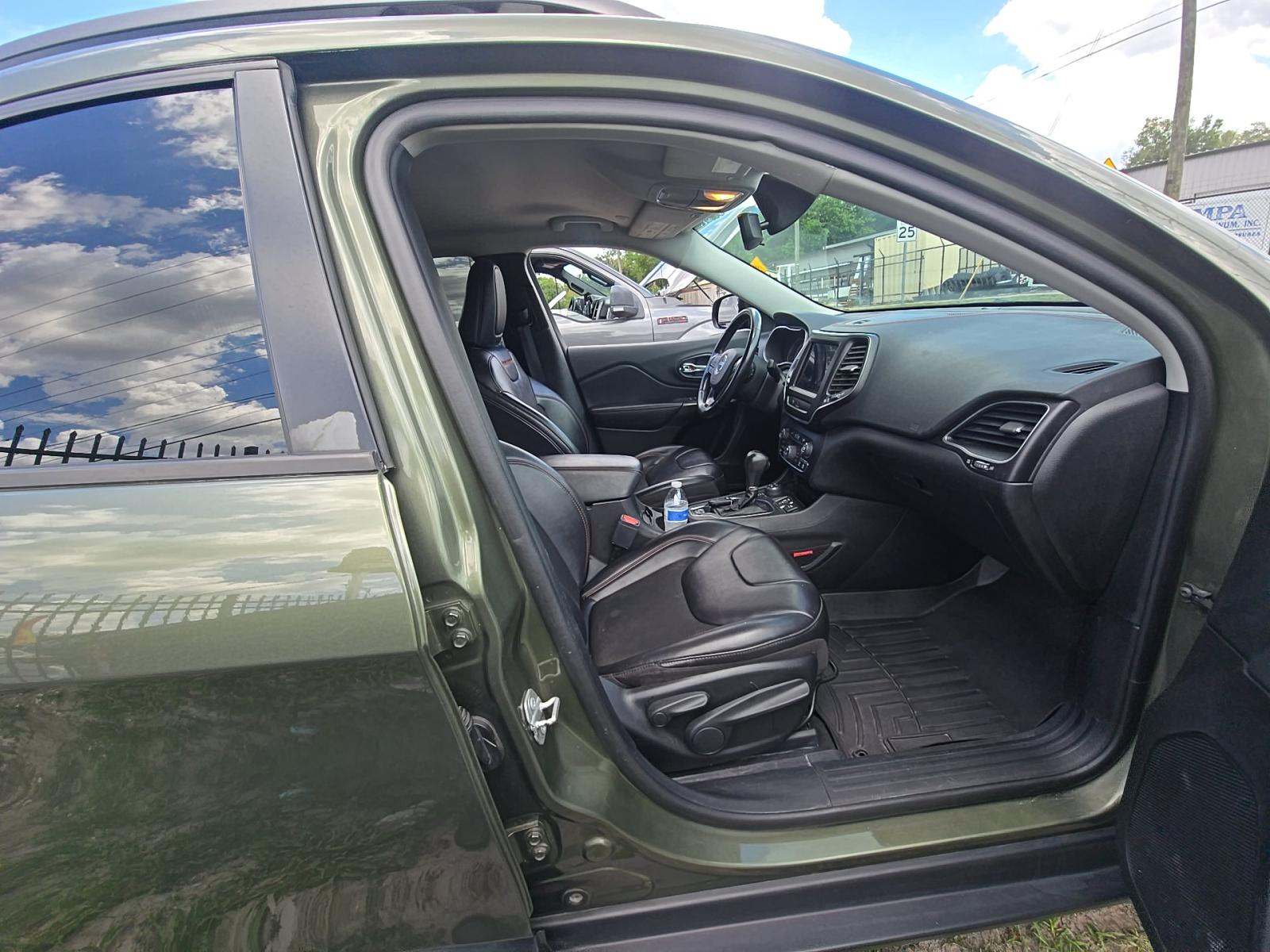 2020 Jeep Cherokee Trailhawk AWD