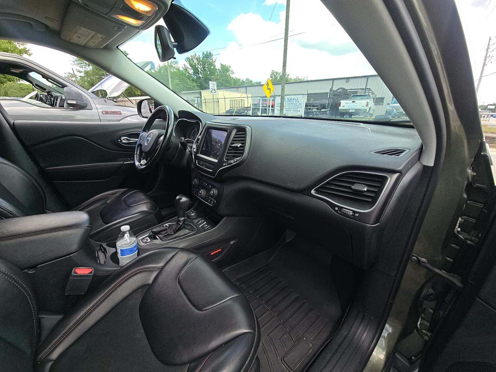 2020 Jeep Cherokee Trailhawk AWD