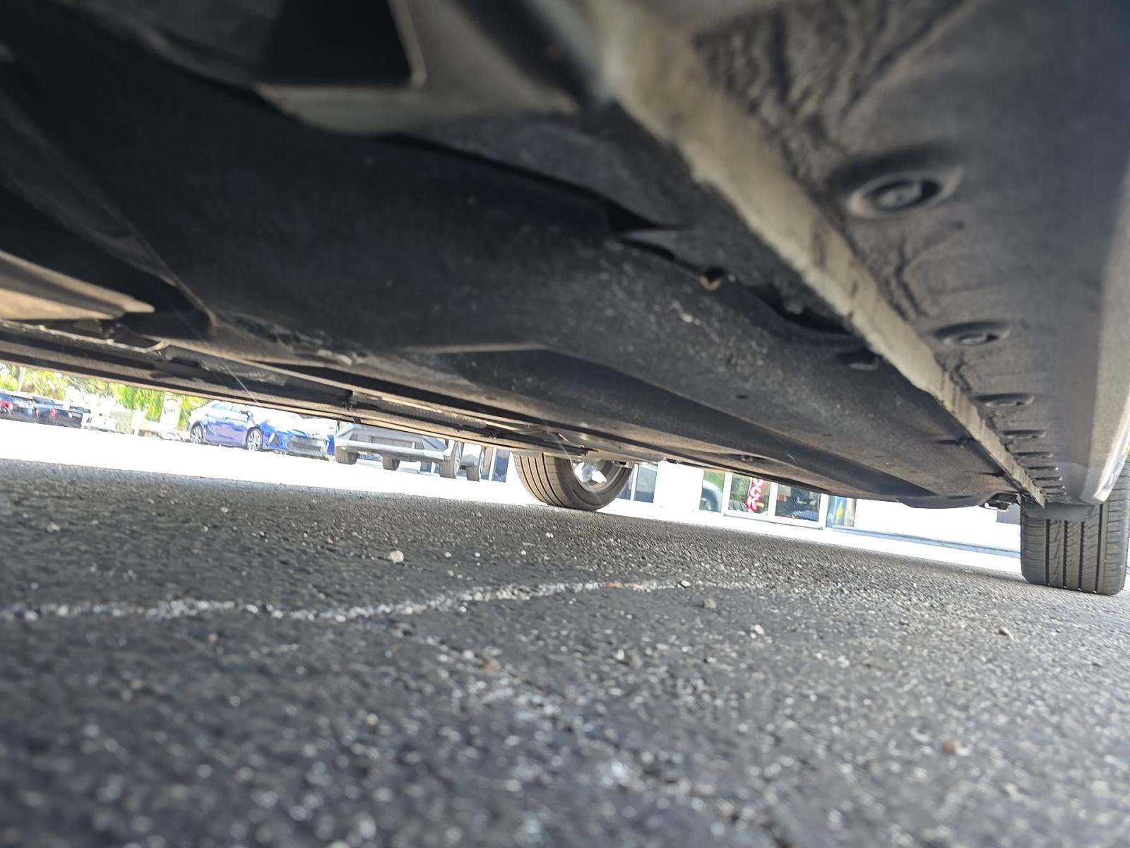 HYUNDAI SEL CONVENIENCE - 7