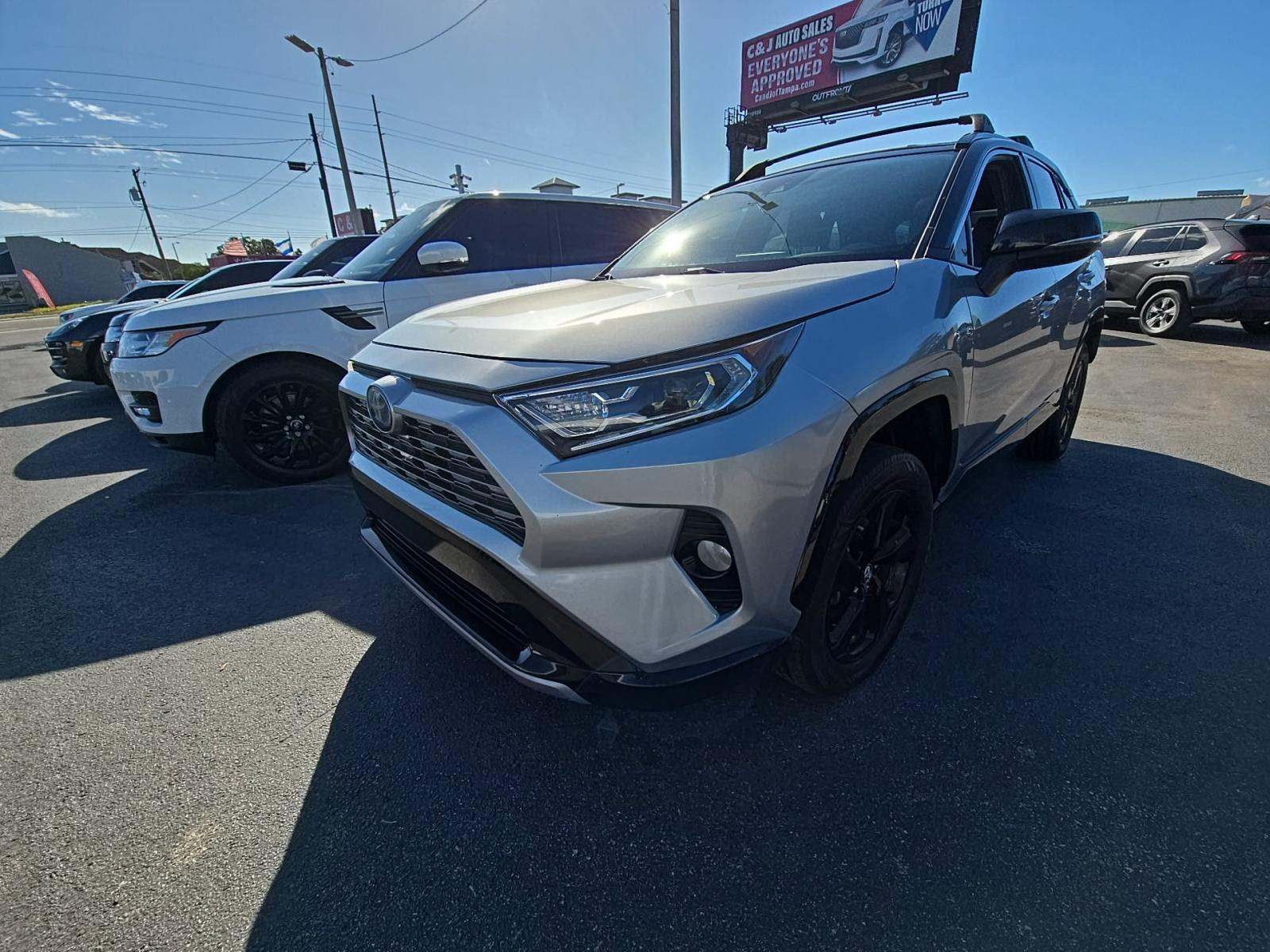 2019 Toyota RAV4 Hybrid XSE AWD