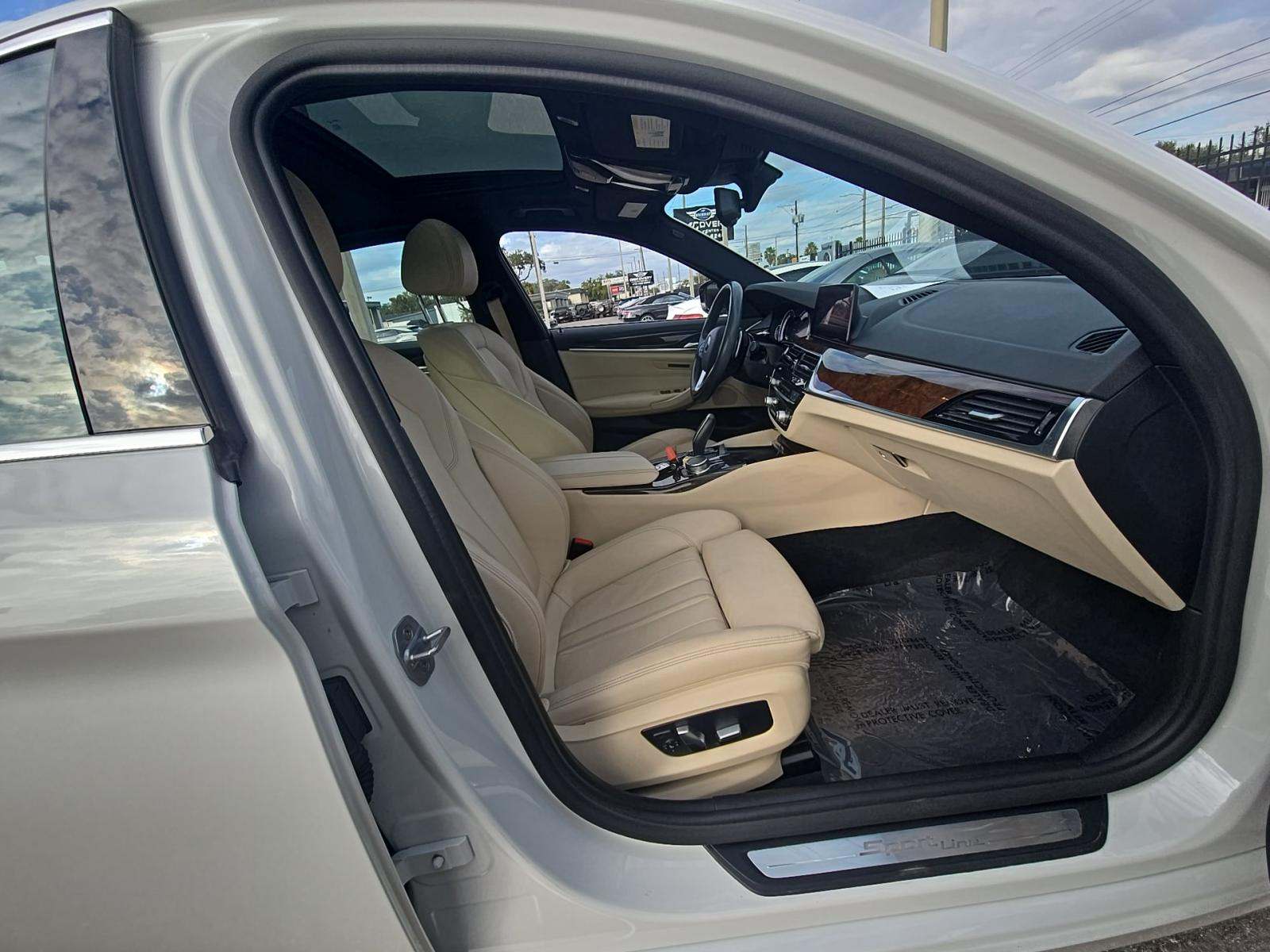 2019 BMW 5 Series 540i RWD