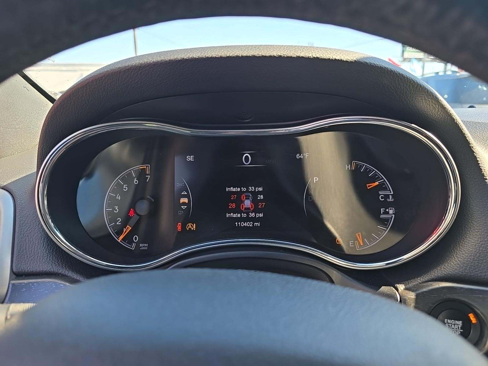 JEEP LAREDO ALTITUDE EDITION - 9