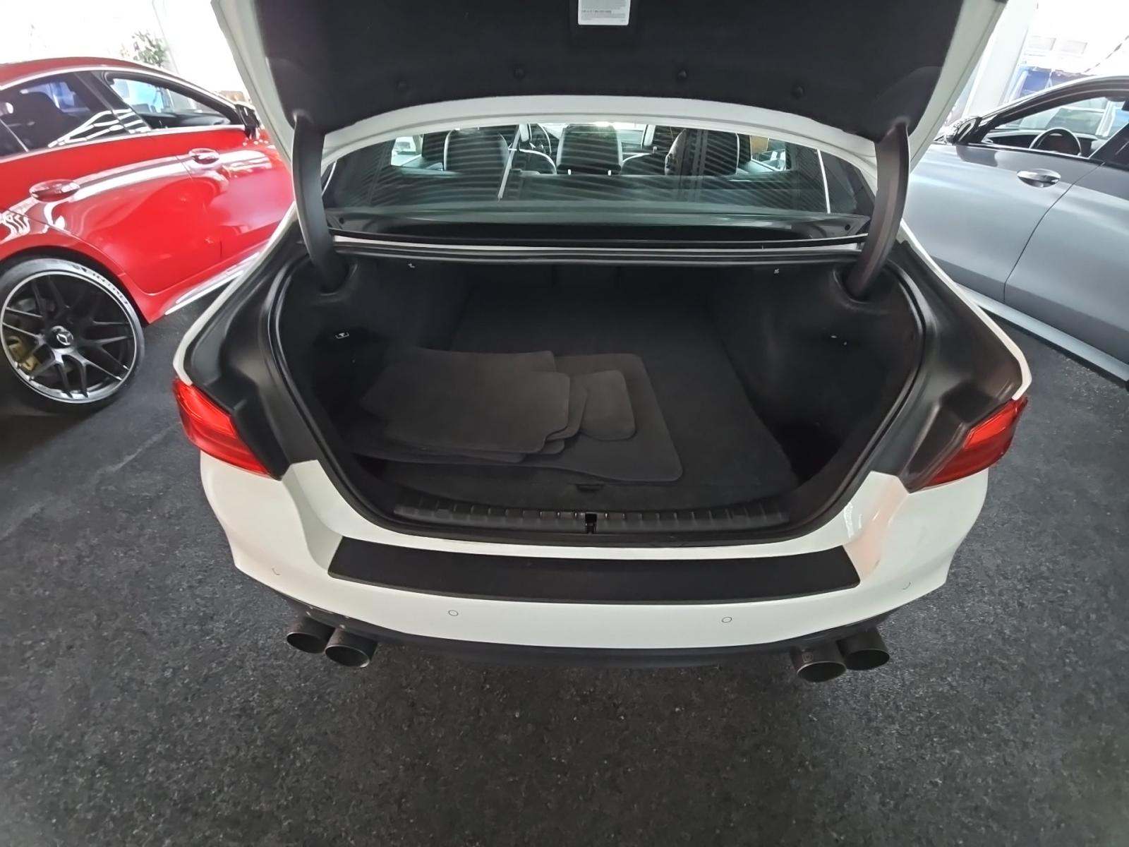 2018 BMW 5 Series M550i xDrive AWD