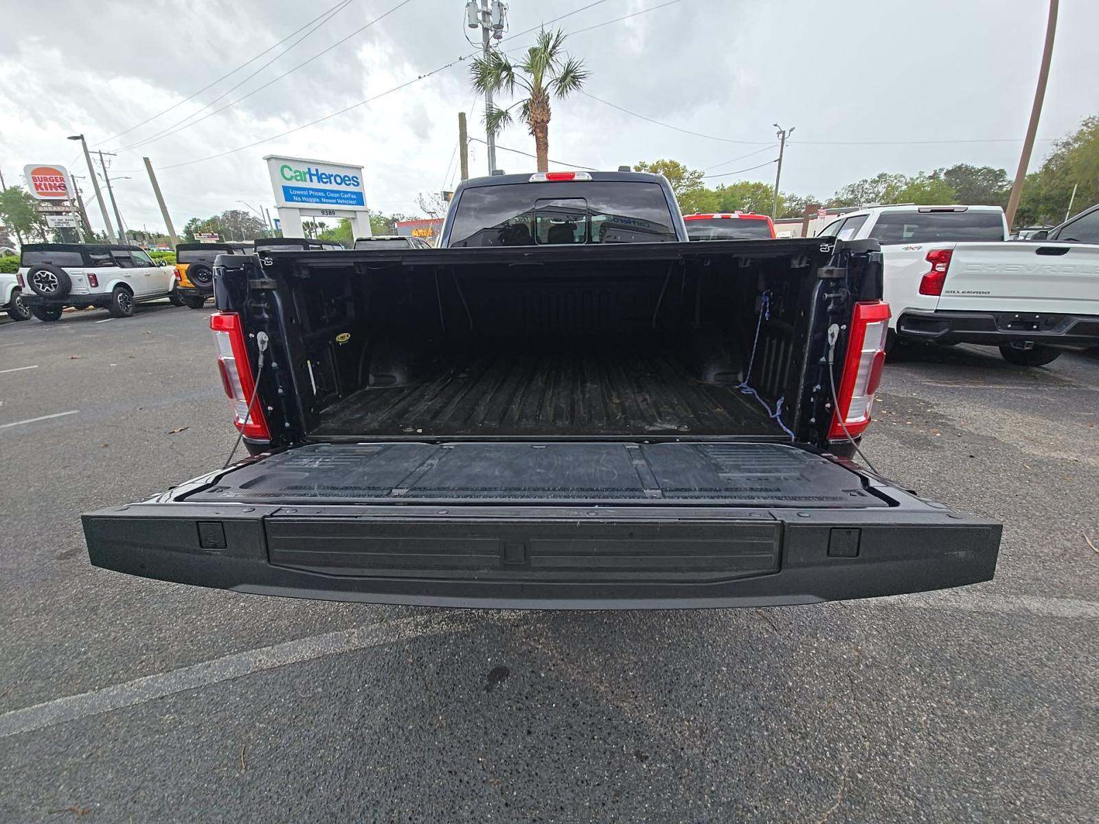2023 Ford F-150 Hybrid Lariat AWD