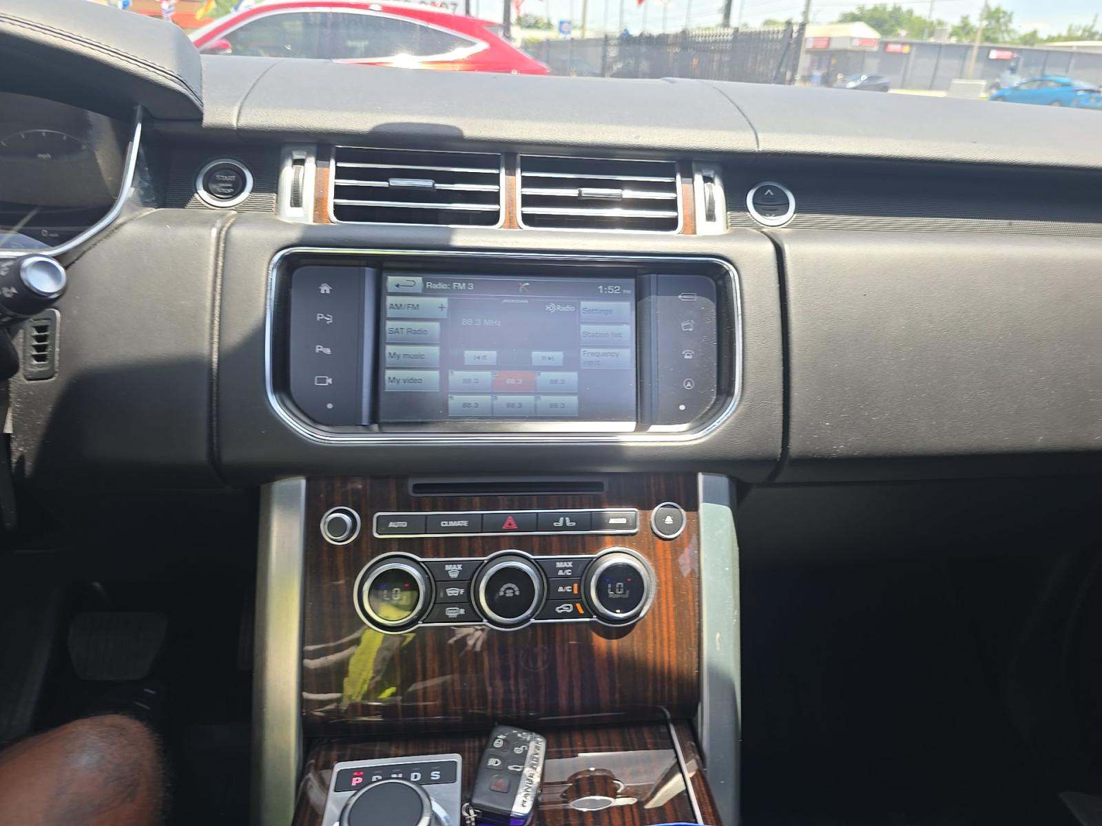 LAND ROVER RANGE ROVER - 10