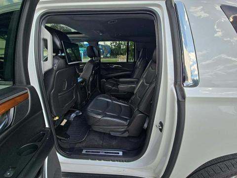 2019 Cadillac Escalade ESV Luxury RWD