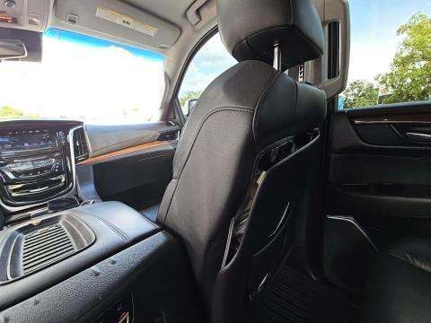 2019 Cadillac Escalade ESV Luxury RWD