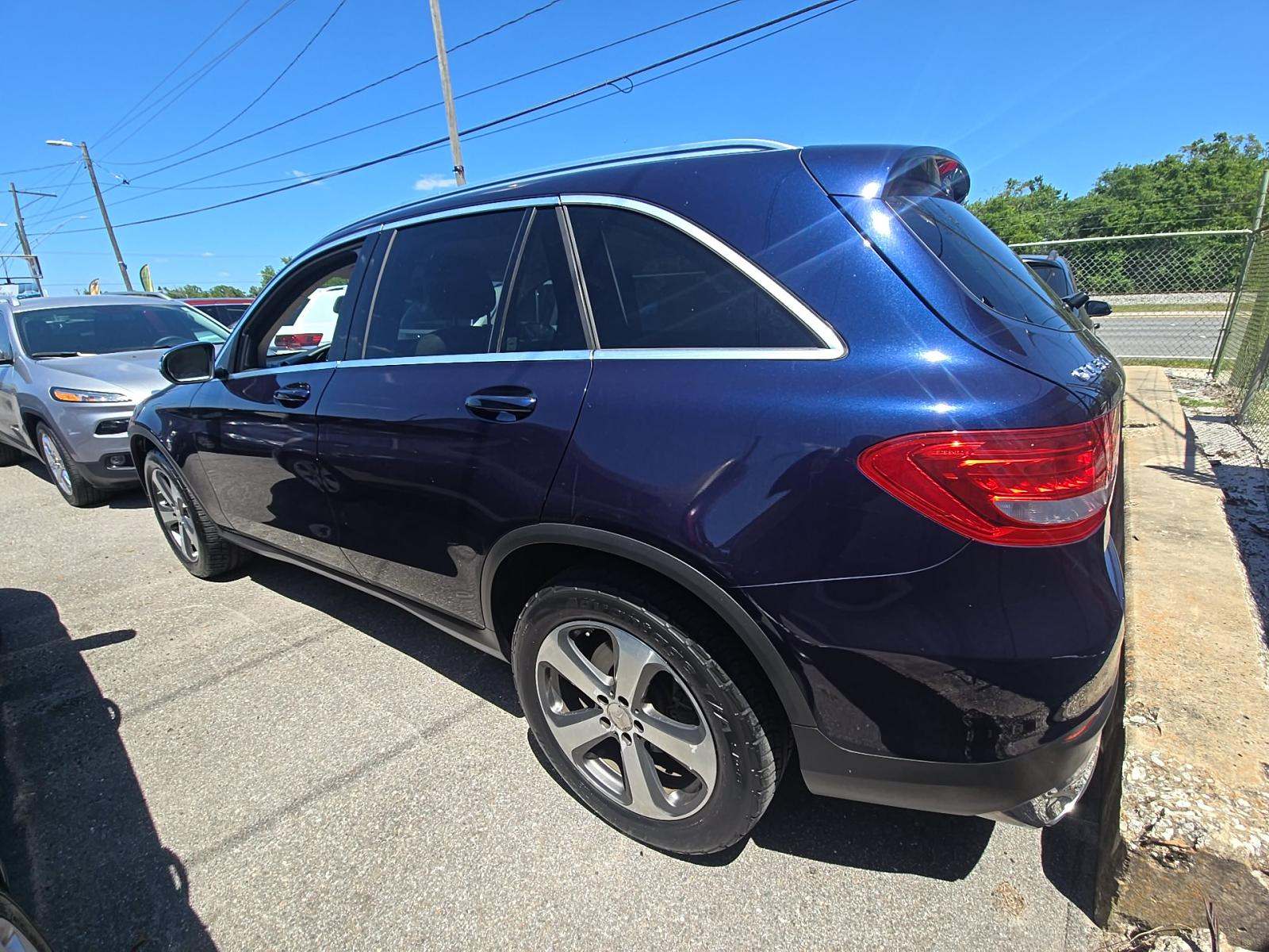 MERCEDES-BENZ GLC-CLASS - 2