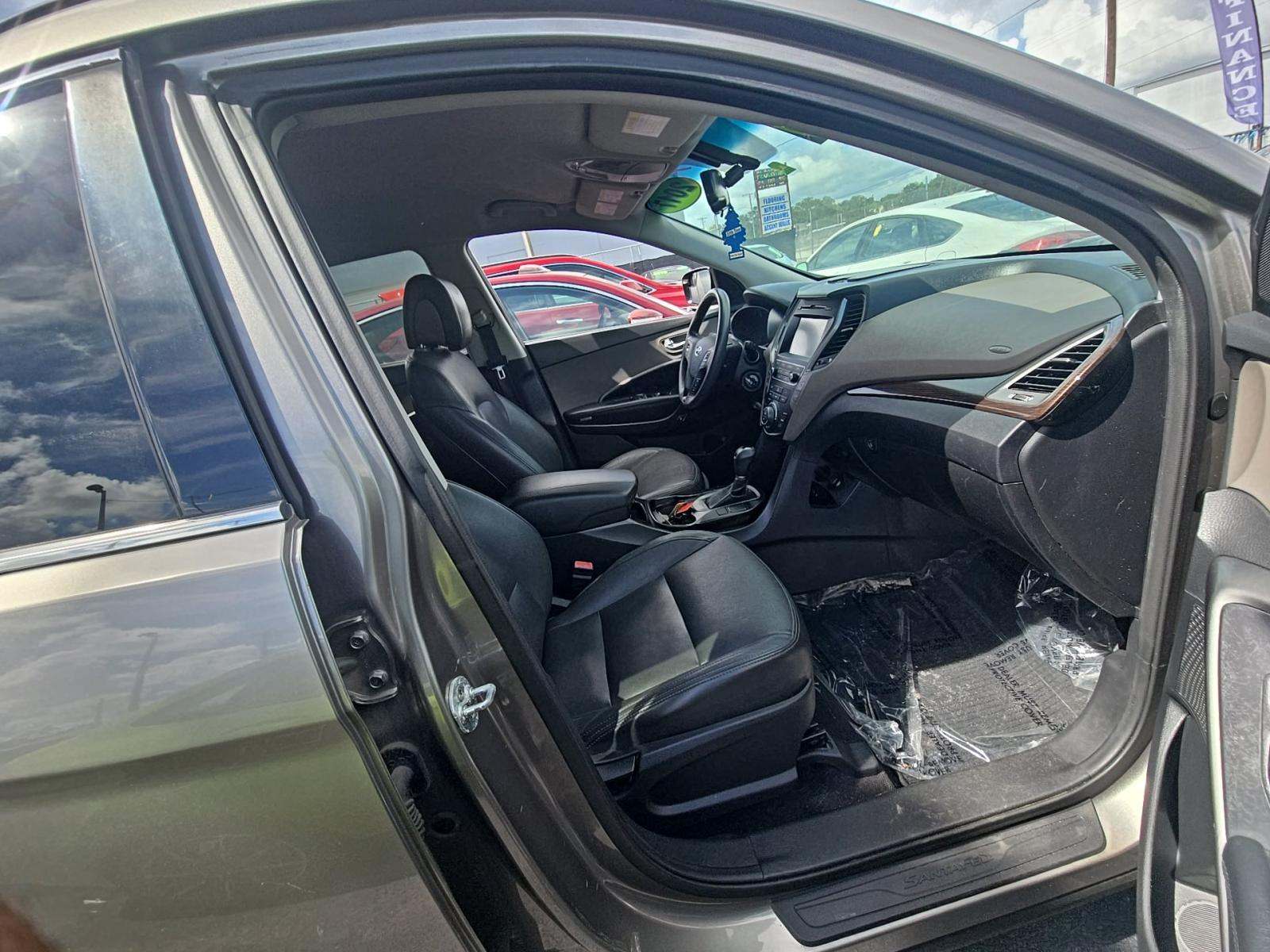 2017 Hyundai Santa Fe Sport Base FWD