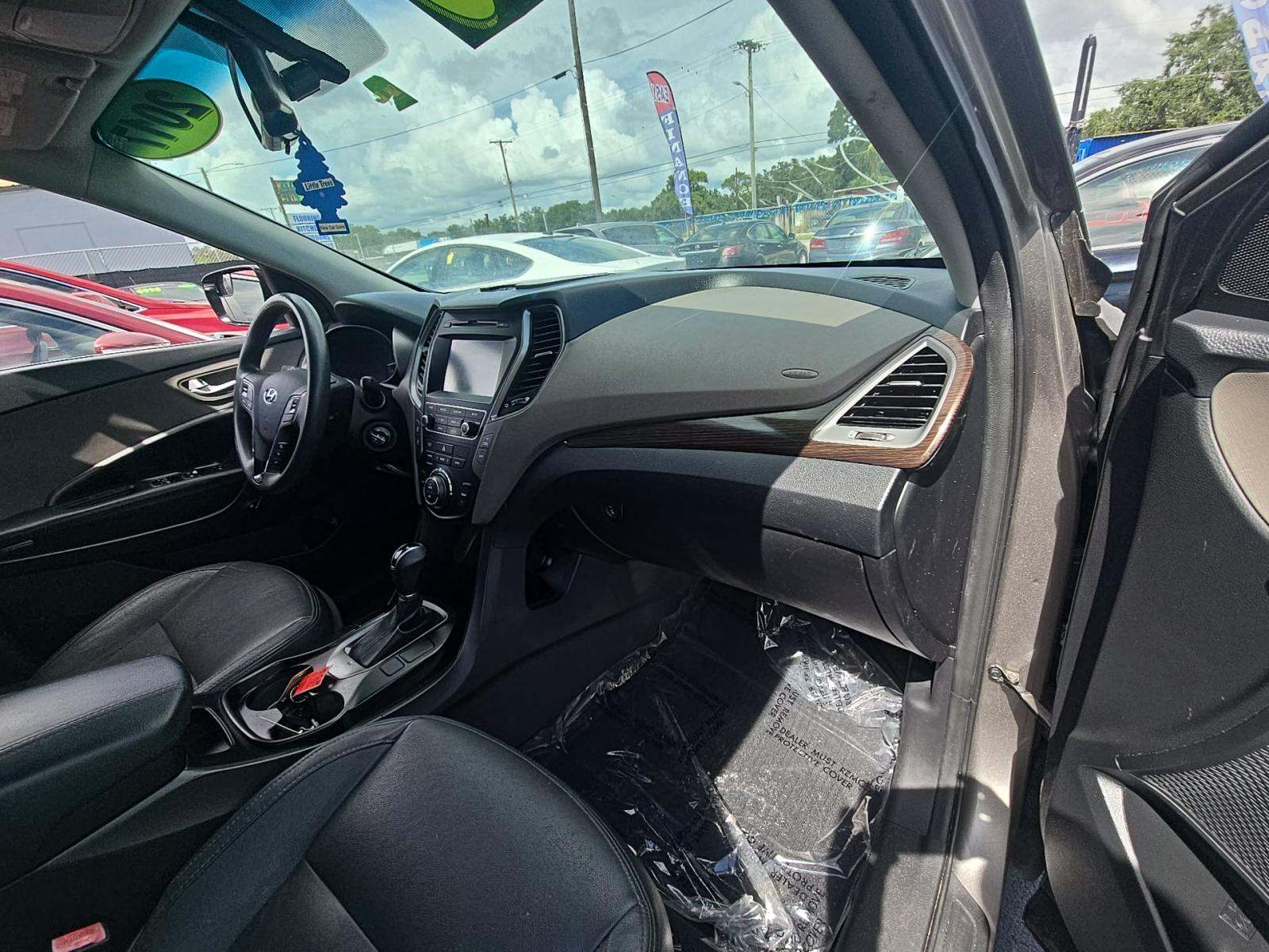 2017 Hyundai Santa Fe Sport Base FWD