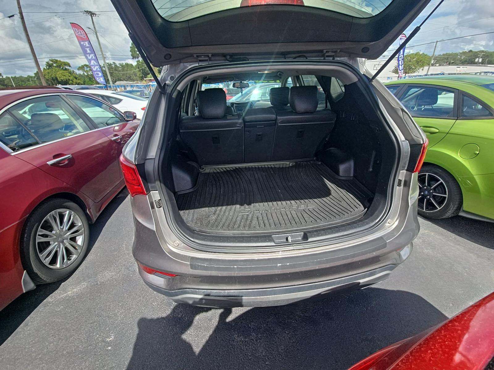 2017 Hyundai Santa Fe Sport Base FWD