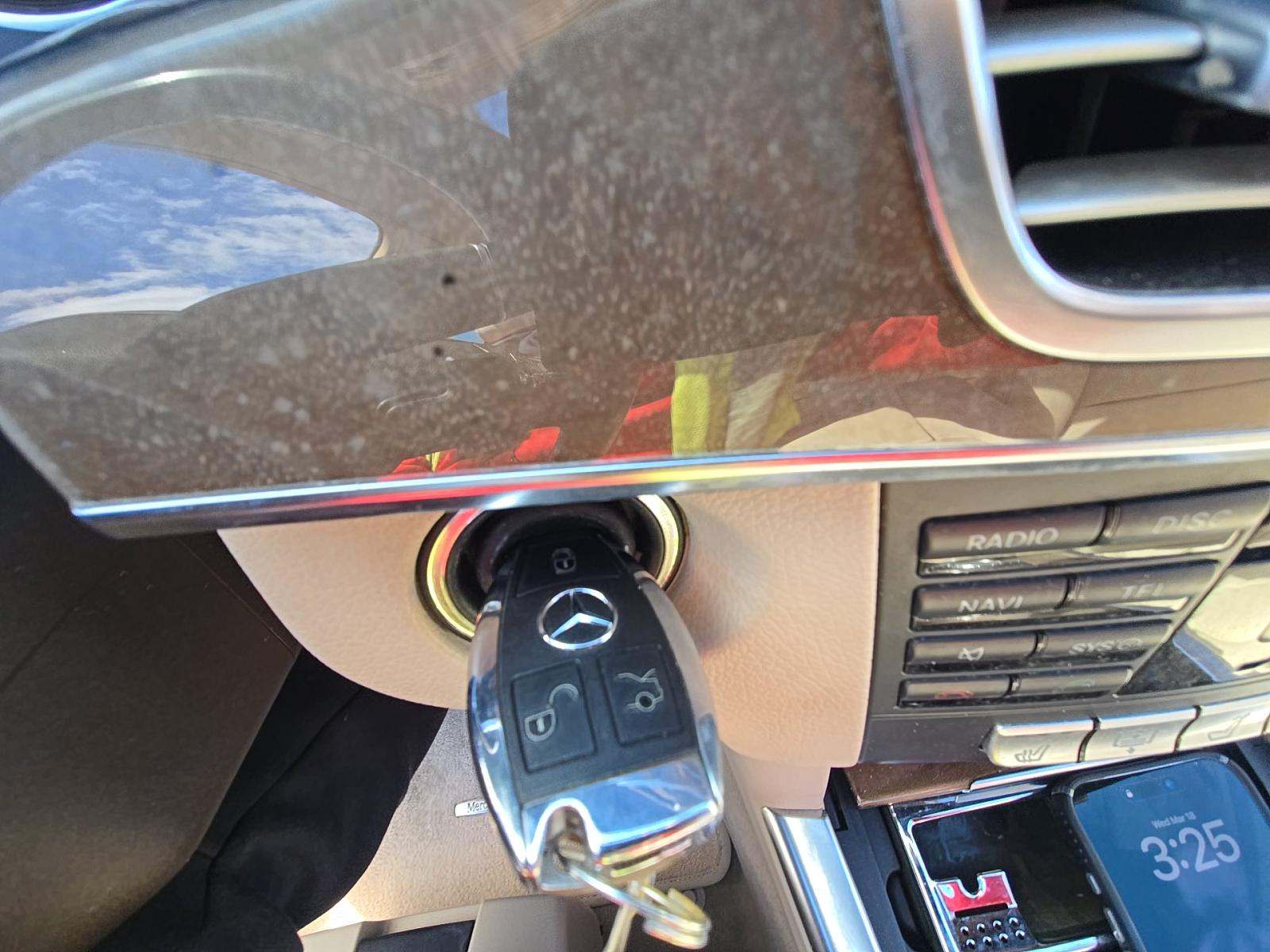 MERCEDES-BENZ E-CLASS - 8