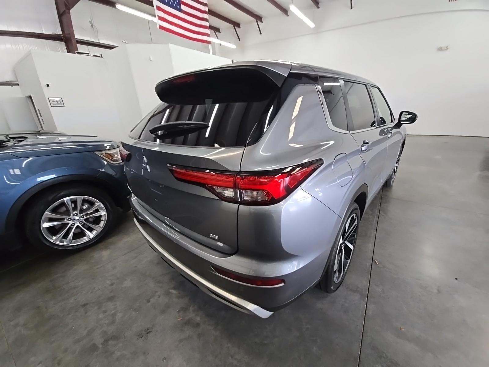 2024 Mitsubishi Outlander SE FWD