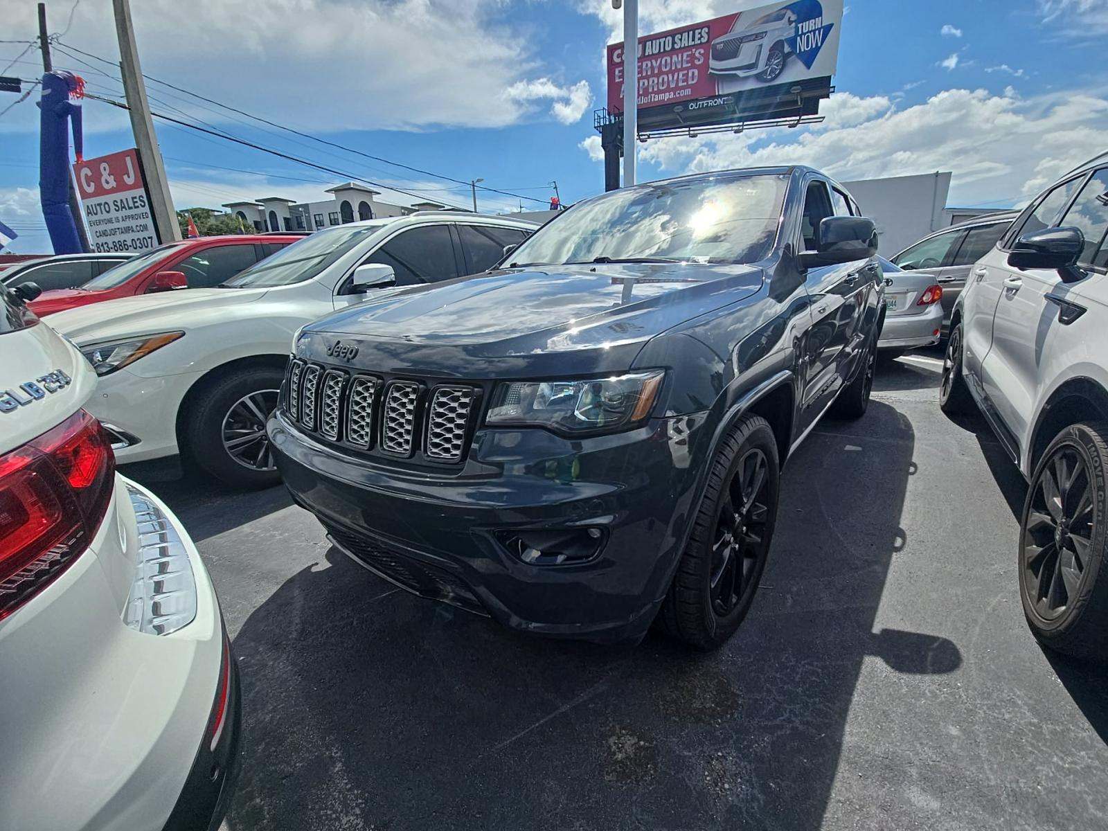 2017 Jeep Grand Cherokee Laredo Altitude Edition RWD