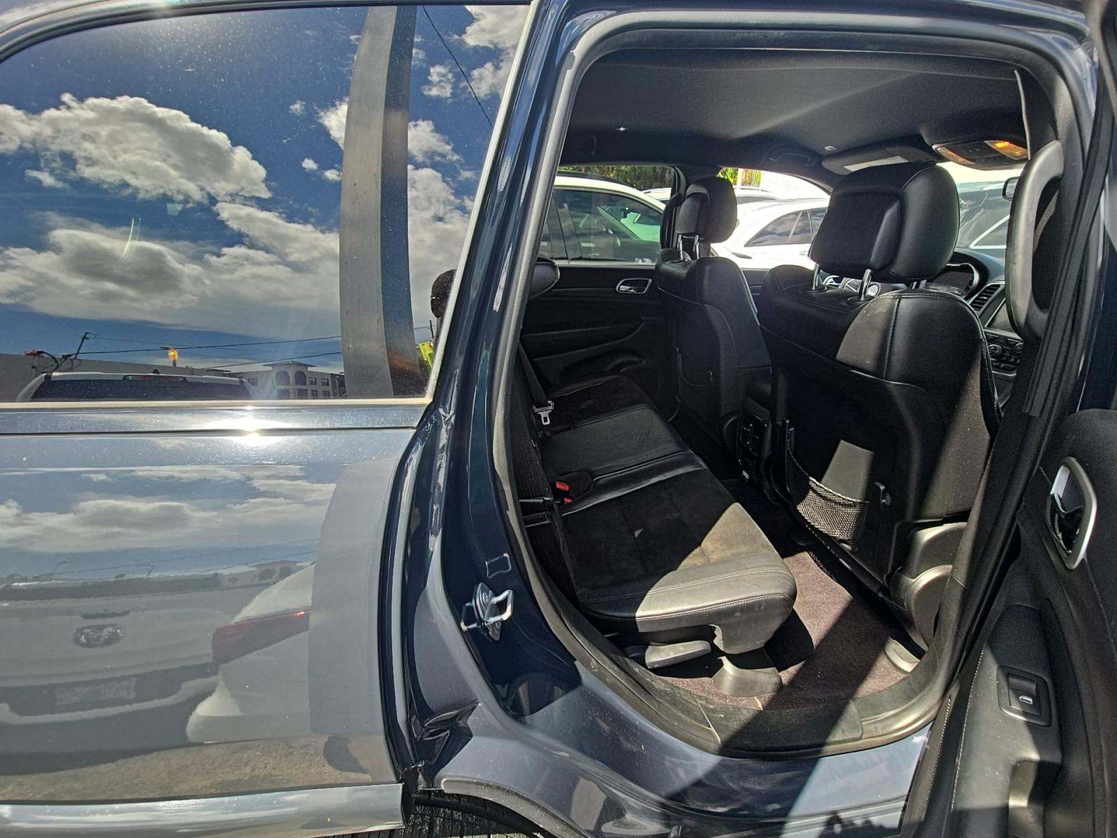 2017 Jeep Grand Cherokee Laredo Altitude Edition RWD