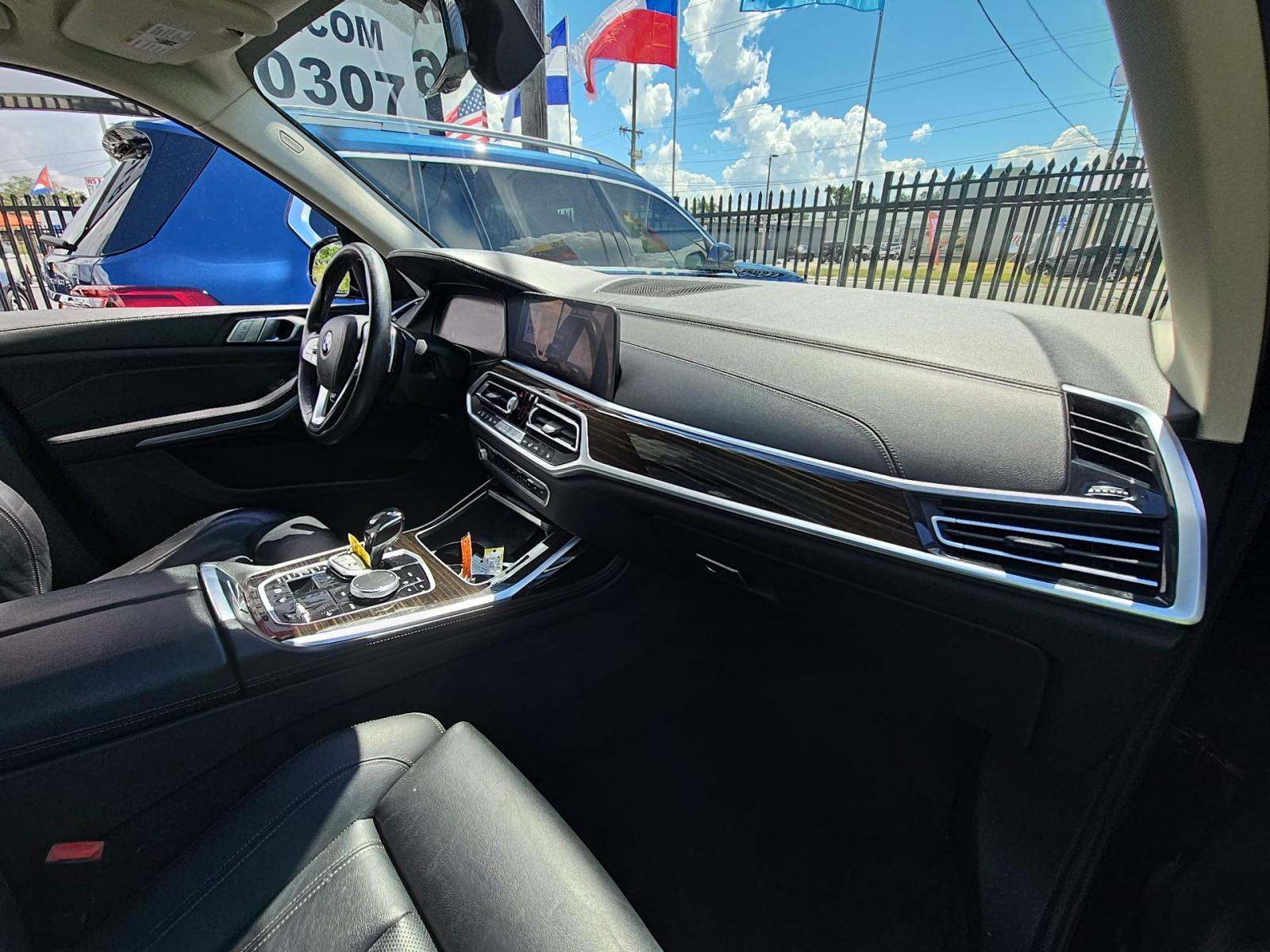 2020 BMW X7 xDrive40i AWD