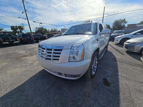 2014 Cadillac Escalade ESV Luxury RWD