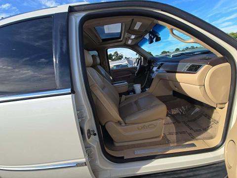 2014 Cadillac Escalade ESV Luxury RWD
