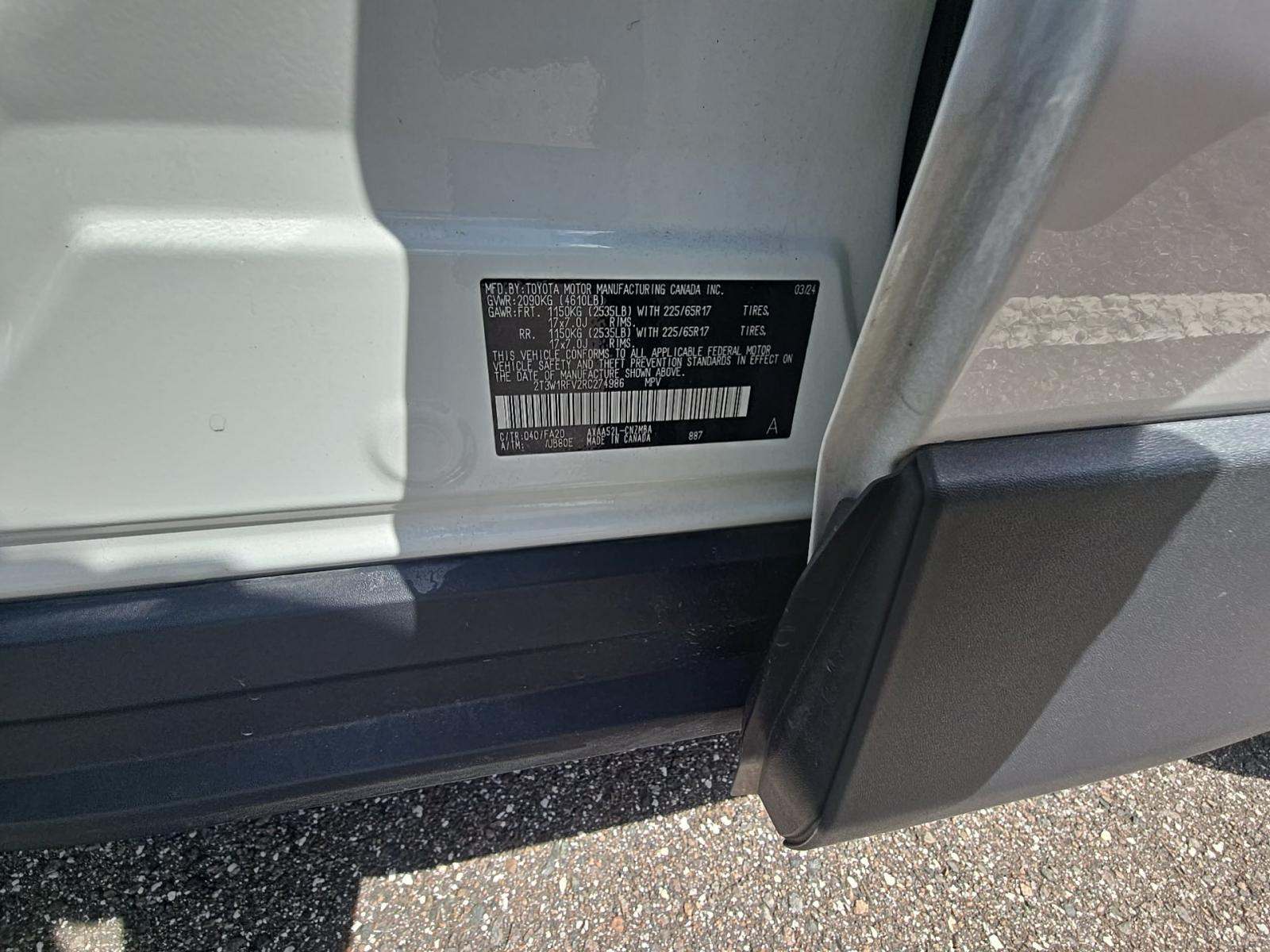 2024 Toyota RAV4 XLE FWD