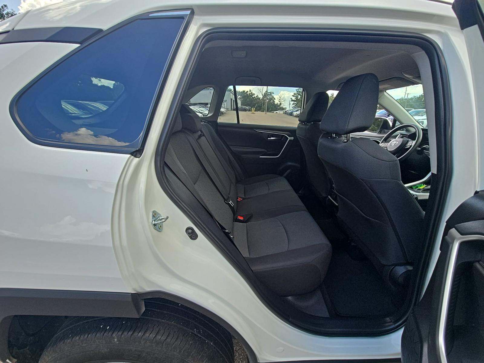 2024 Toyota RAV4 XLE FWD