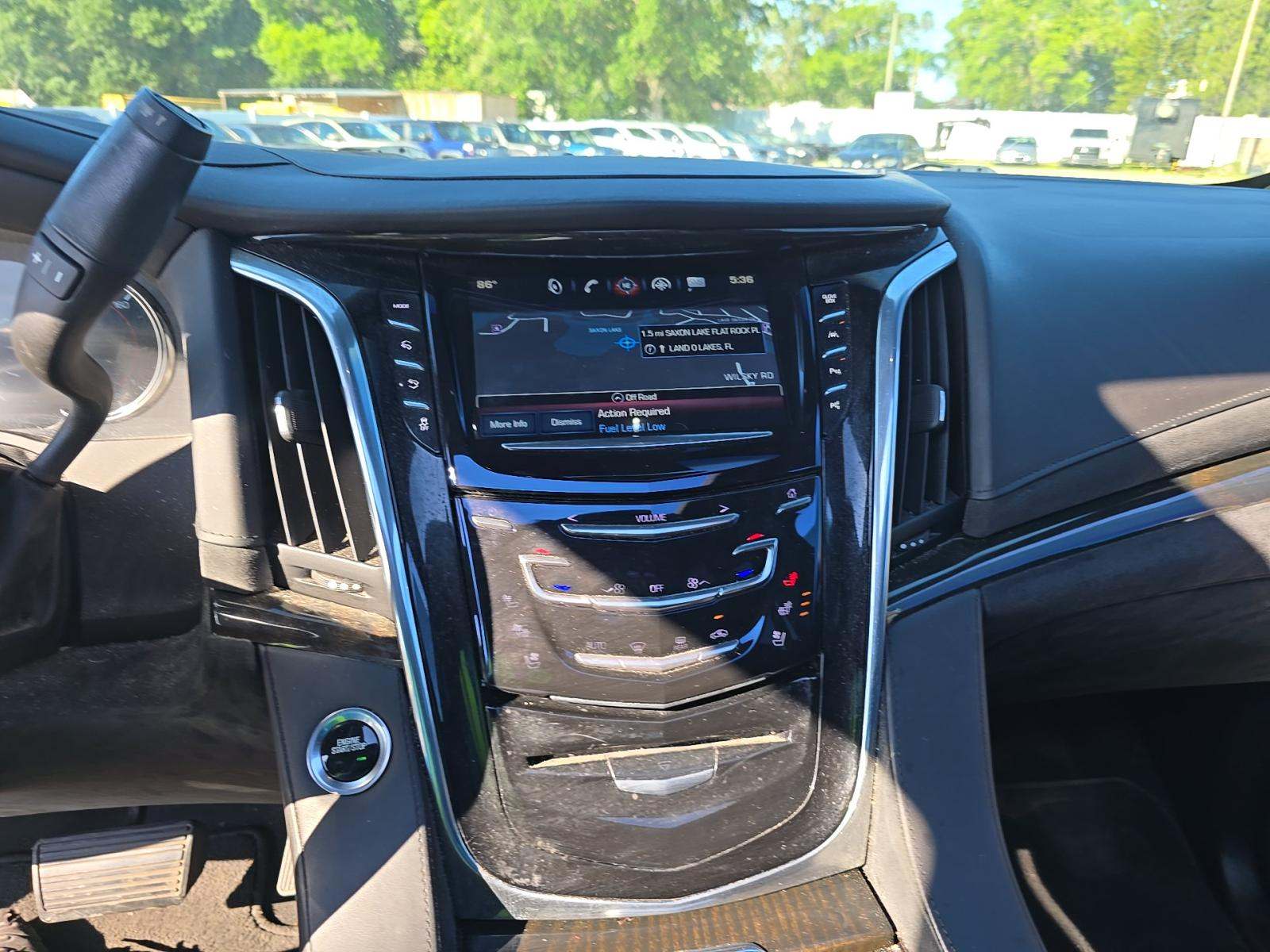 2017 Cadillac Escalade Platinum RWD