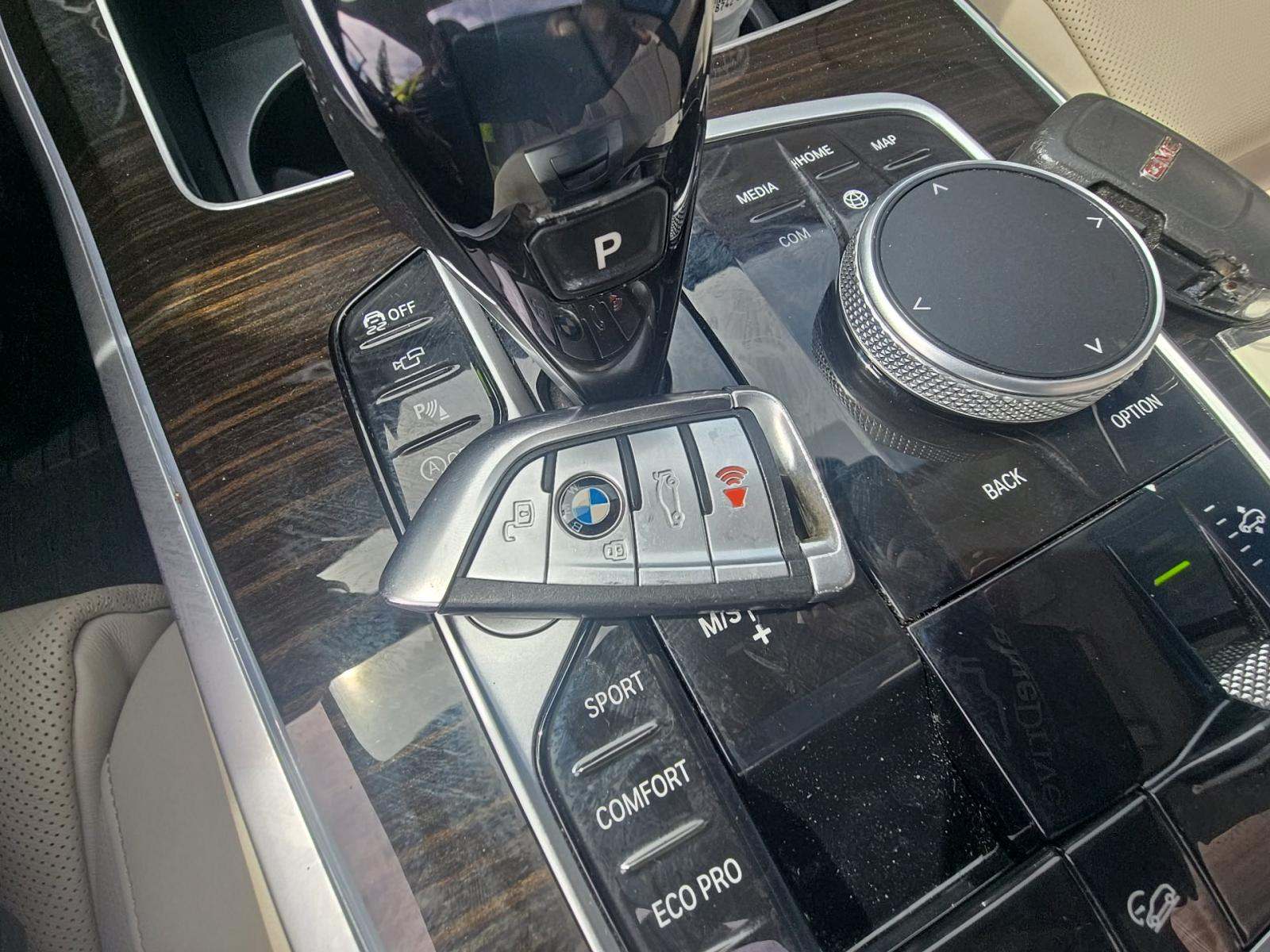 2020 BMW X7 xDrive40i AWD