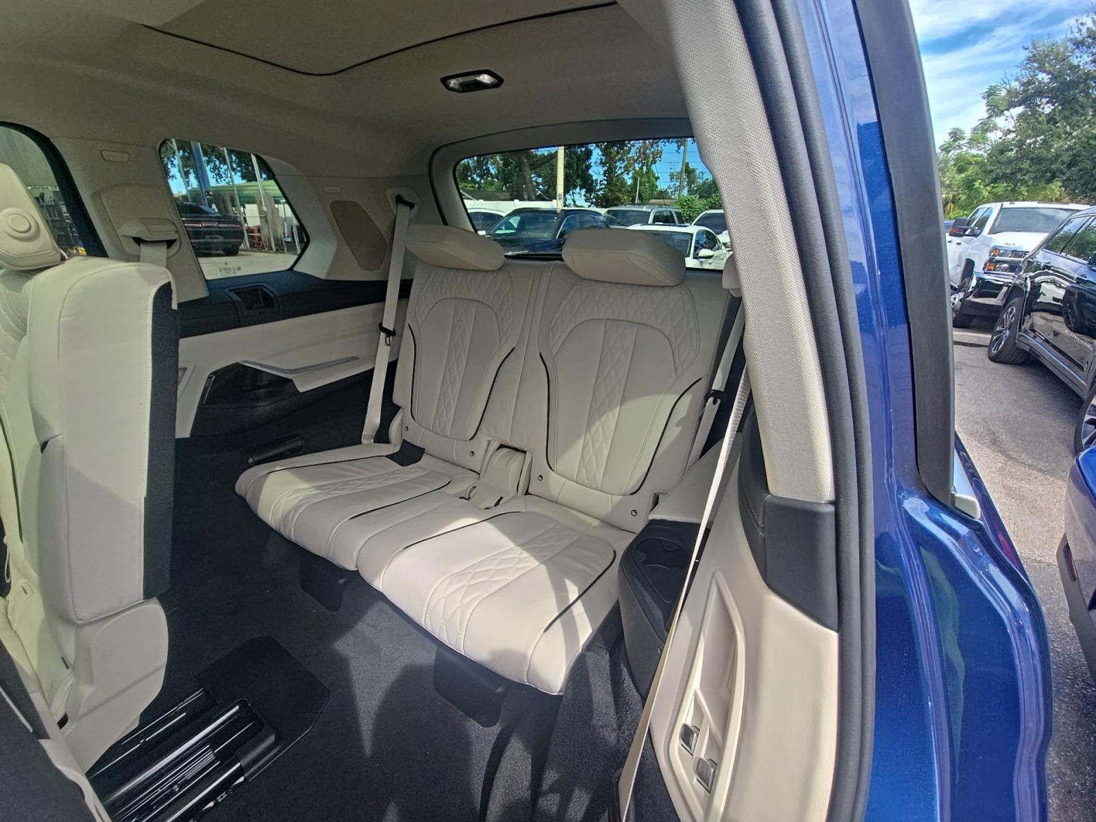 2020 BMW X7 xDrive40i AWD