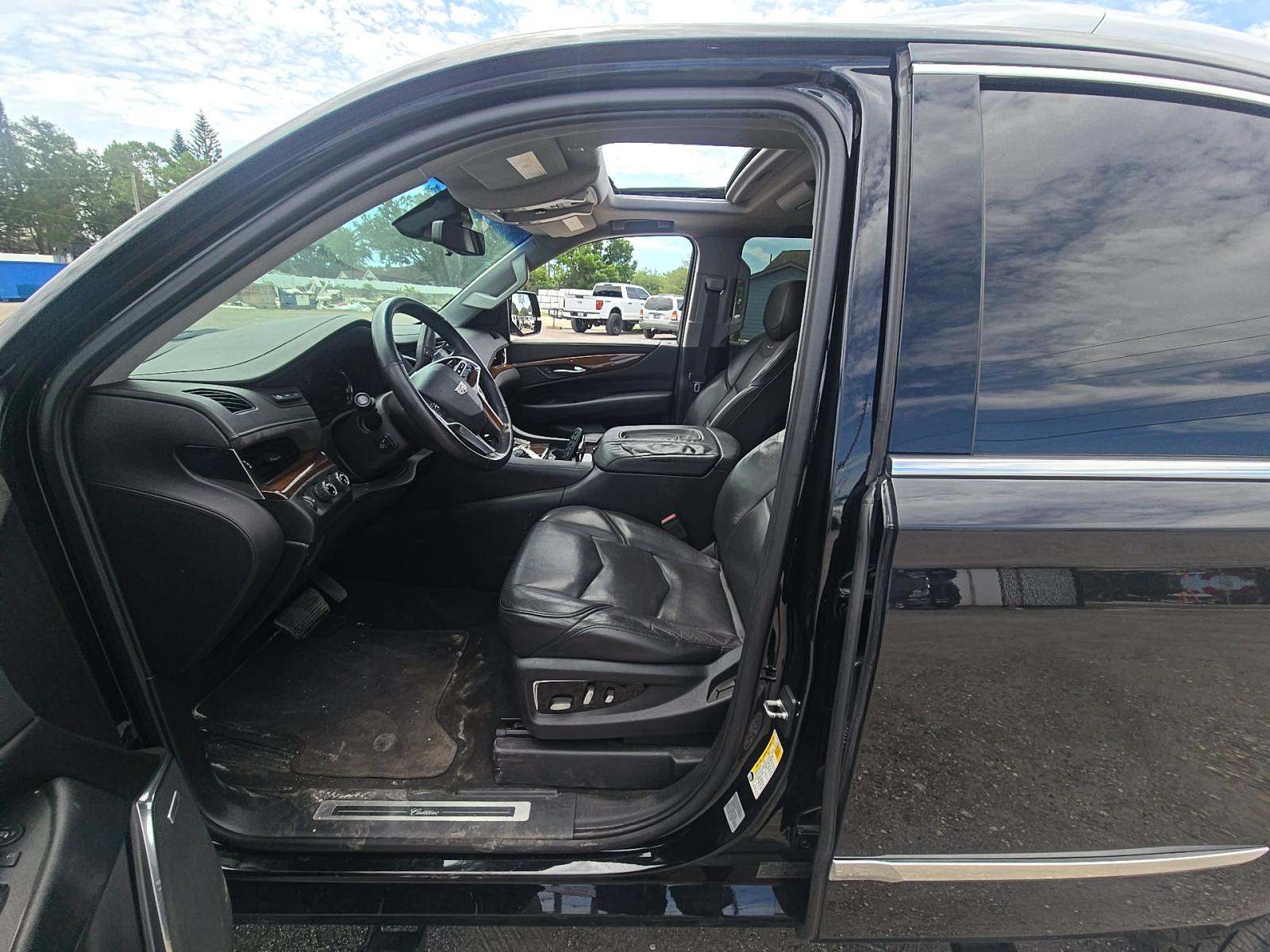 2017 Cadillac Escalade Premium Luxury AWD