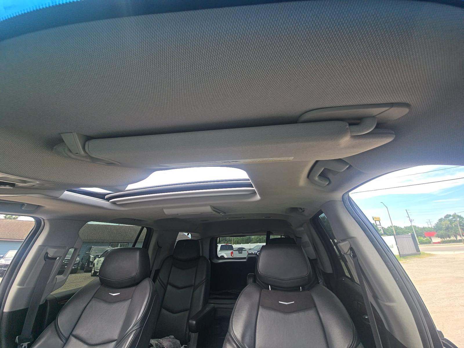 2017 Cadillac Escalade Premium Luxury AWD