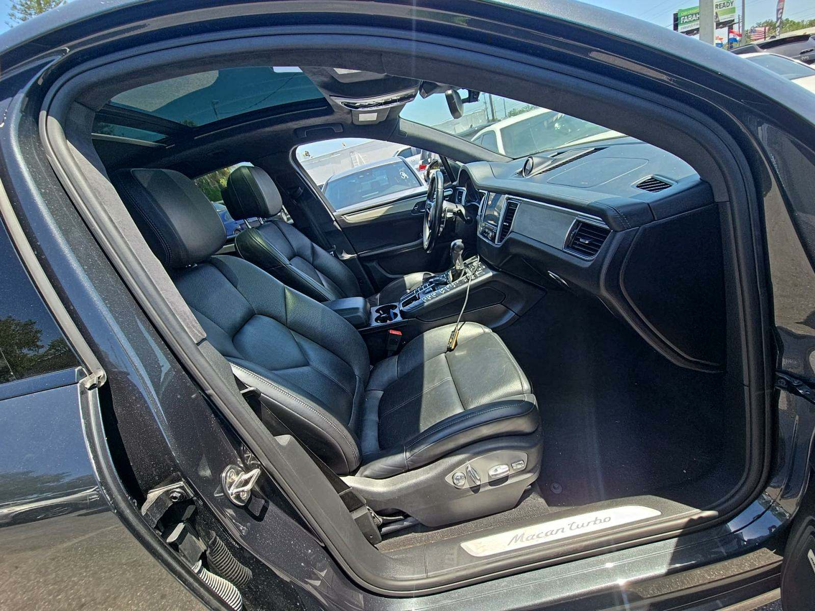 2017 Porsche Macan Turbo AWD