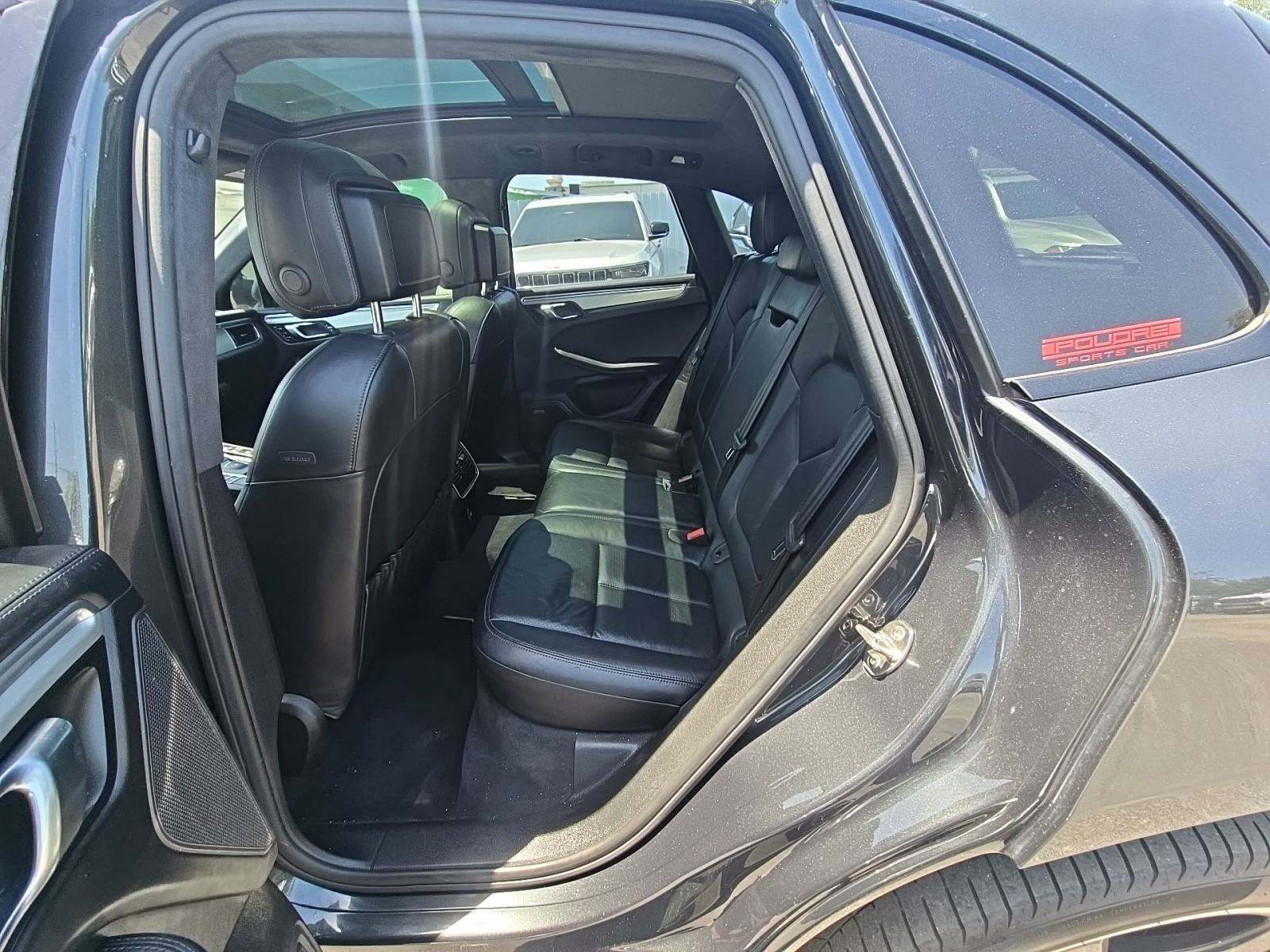 2017 Porsche Macan Turbo AWD