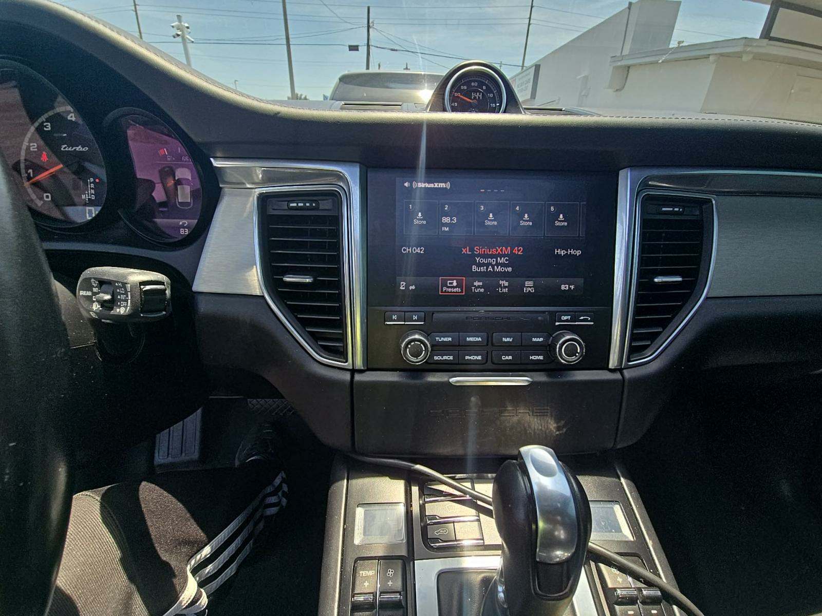 2017 Porsche Macan Turbo AWD