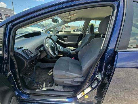 2013 Toyota Prius Two FWD