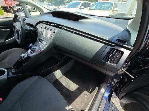 2013 Toyota Prius Two FWD