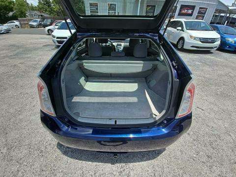 2013 Toyota Prius Two FWD