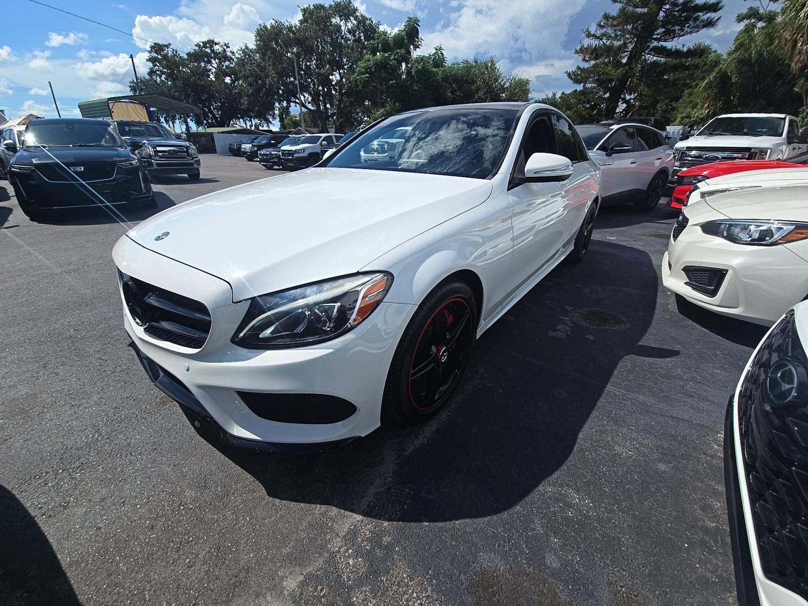 2015 Mercedes-Benz C 300 4MATIC Sedan w/Sport Pkg