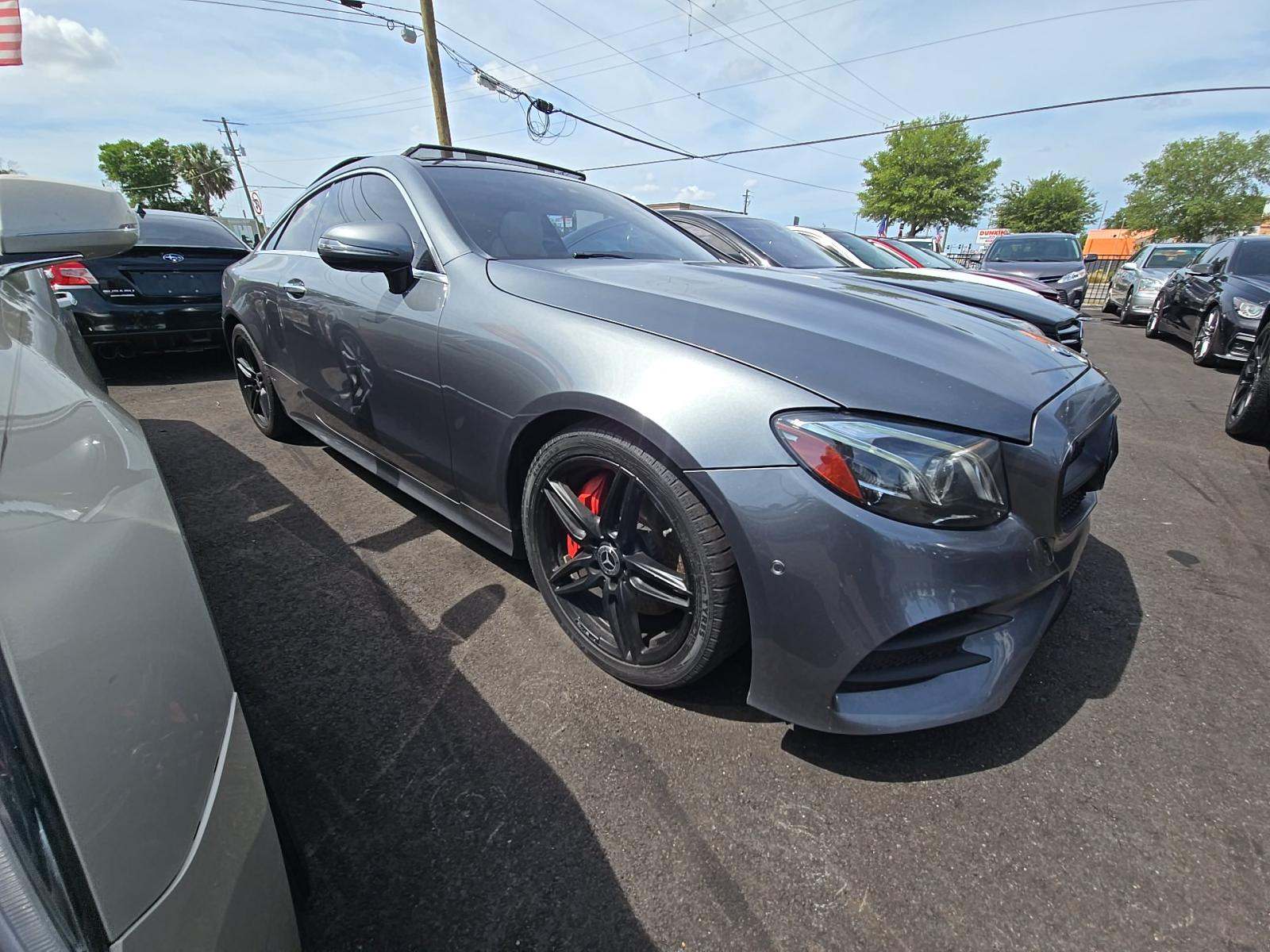 MERCEDES-BENZ E-CLASS - 4