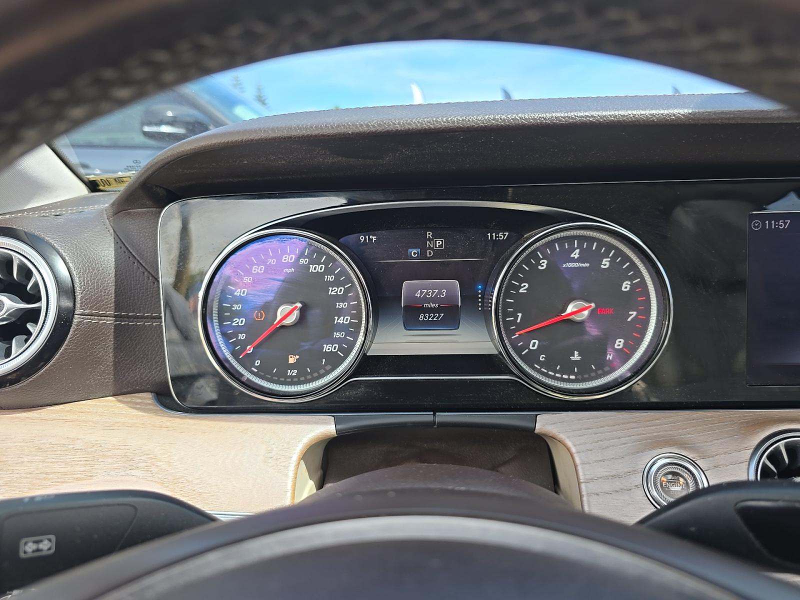 MERCEDES-BENZ E-CLASS - 9