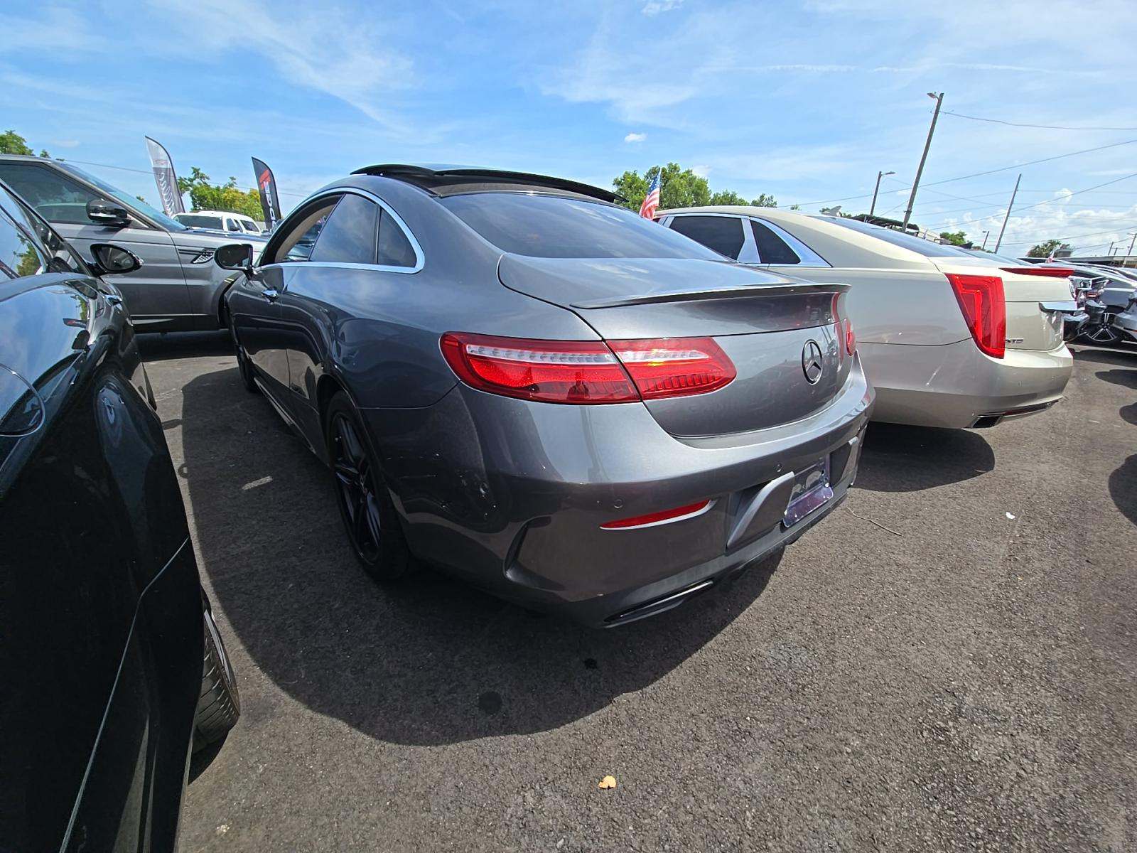 MERCEDES-BENZ E-CLASS - 2