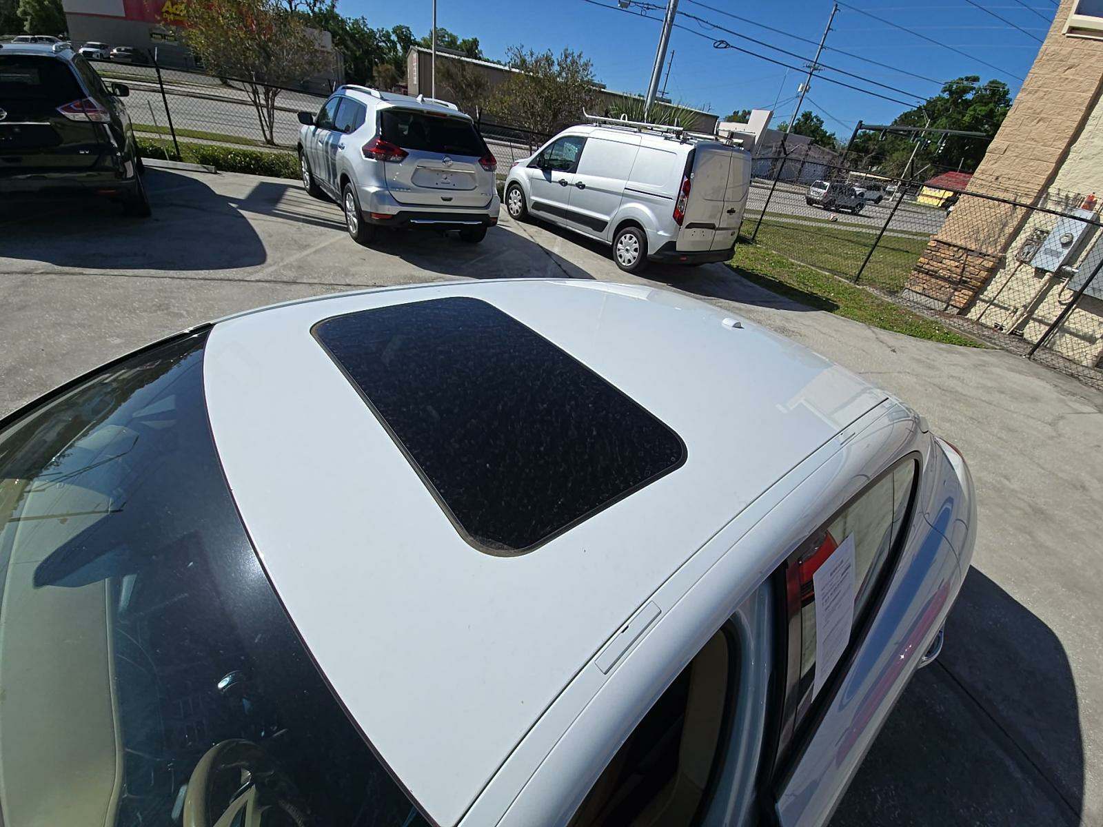 2014 Porsche Panamera Base RWD