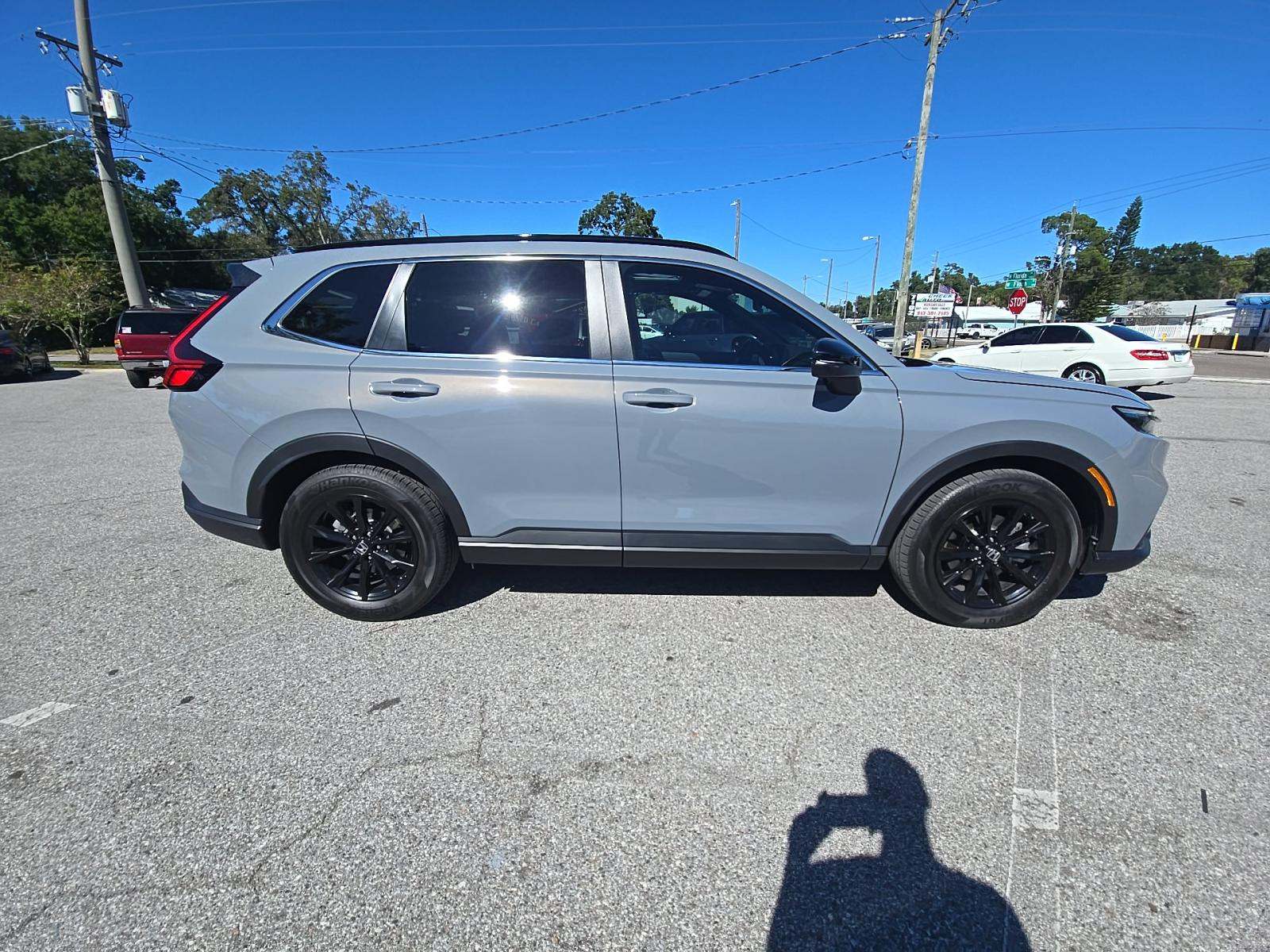 2024 Honda CR-V Hybrid Sport-L FWD