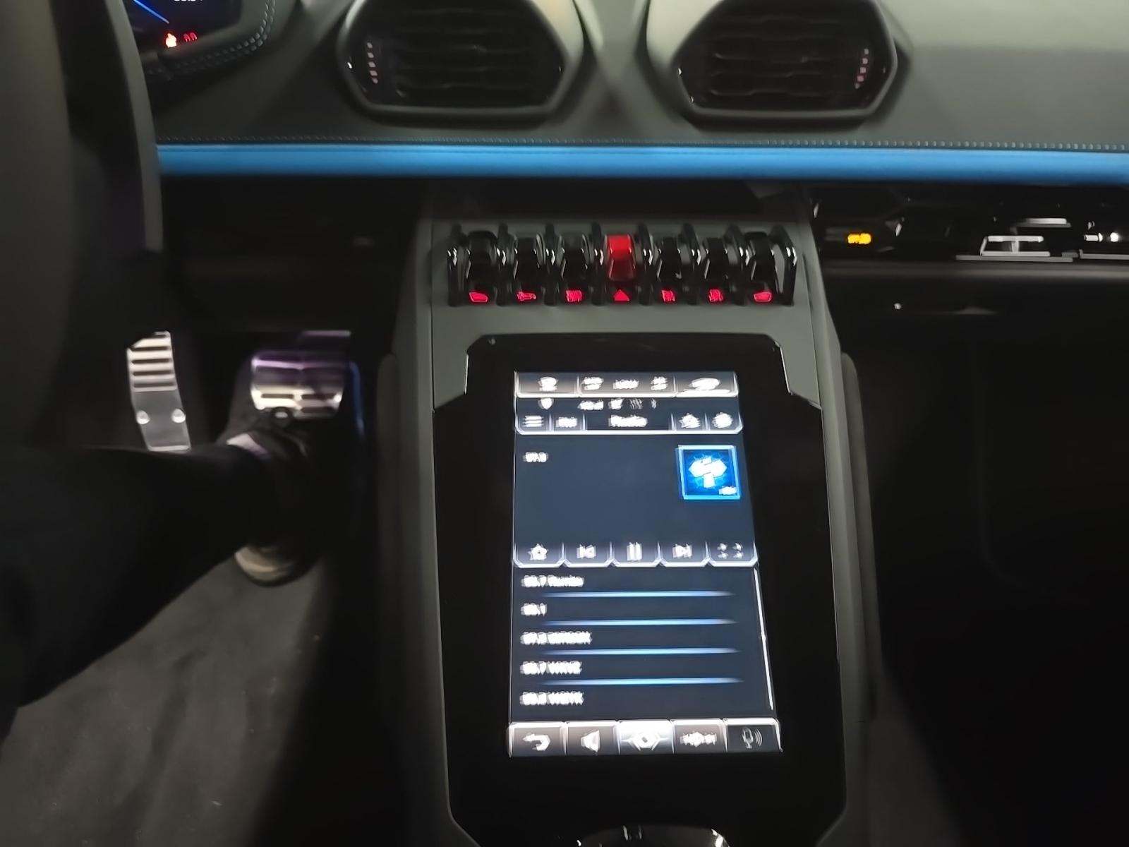 2023 Lamborghini Huracan EVO RWD