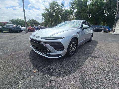 HYUNDAI HYBRID BLUE - 1