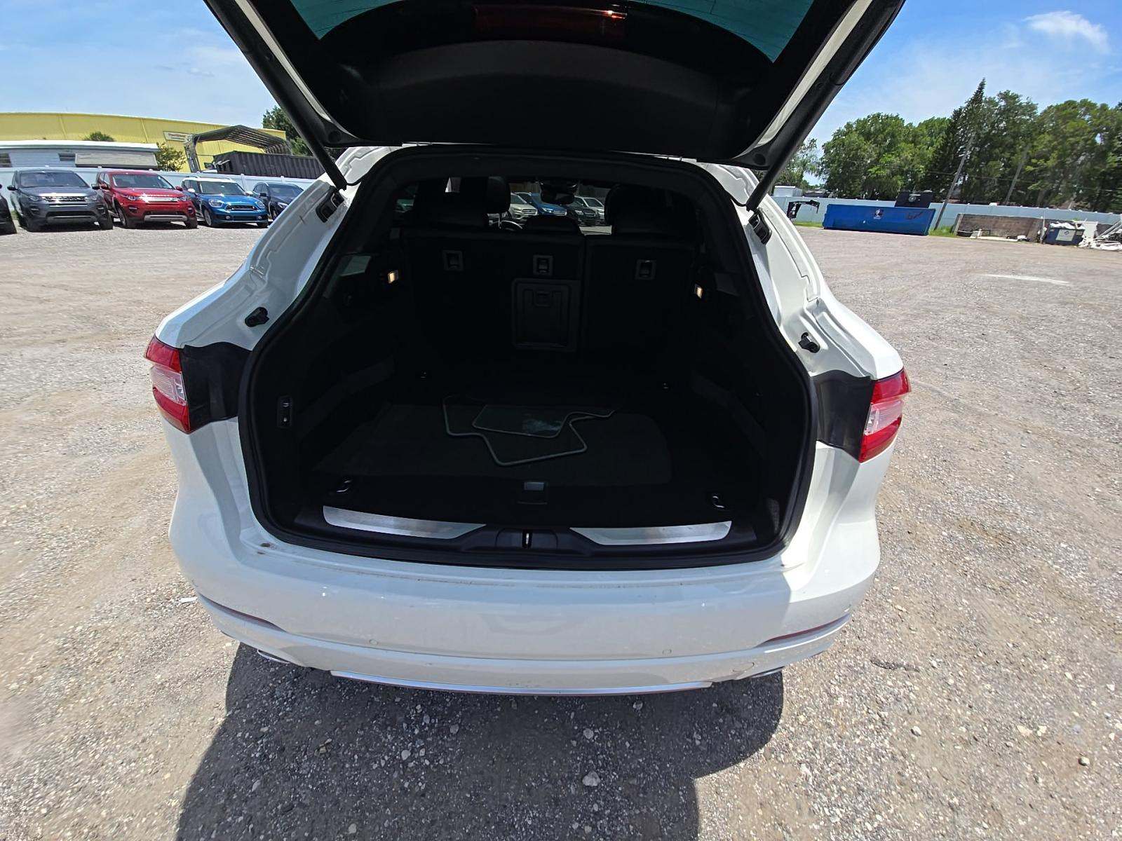 2018 Maserati Levante GrandLusso AWD