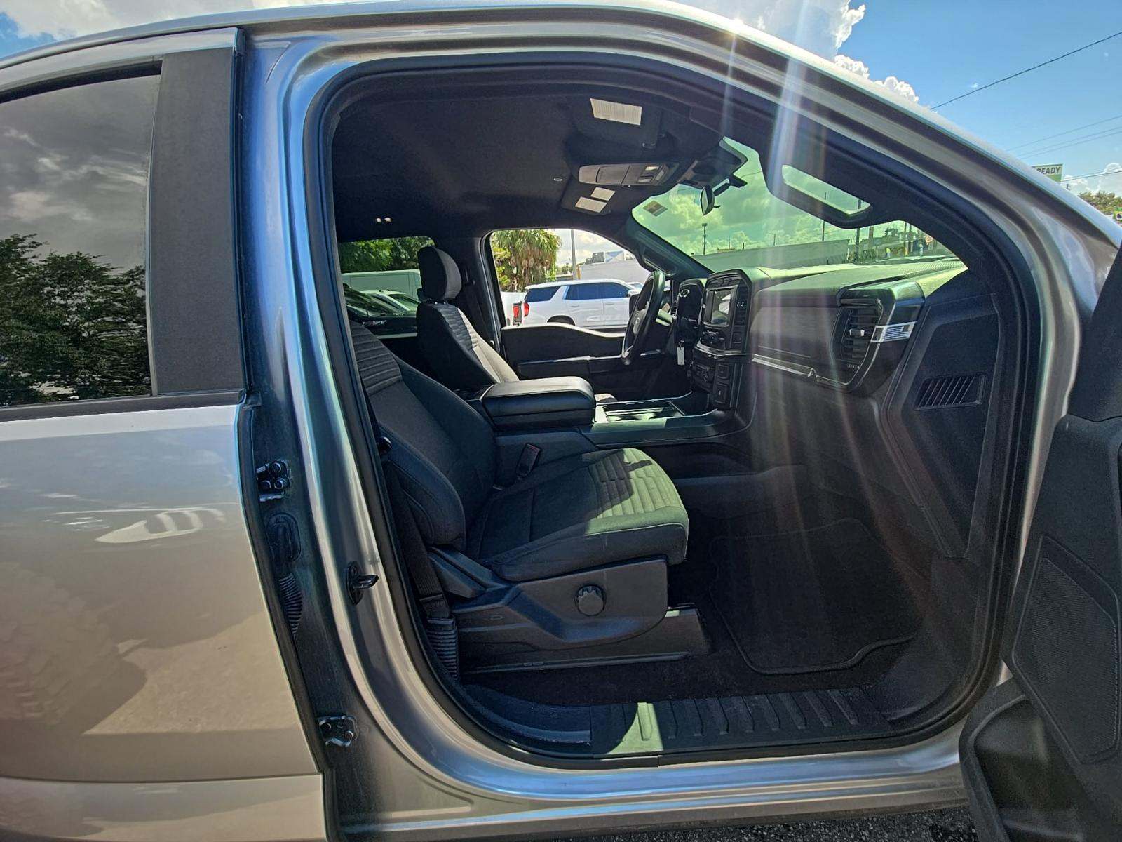 2021 Ford F-150 XL RWD