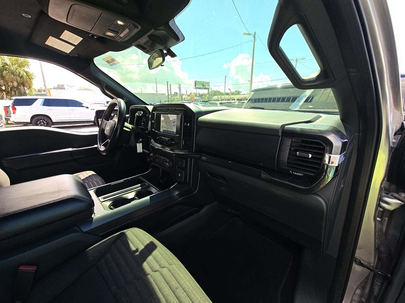 2021 Ford F-150 XL RWD