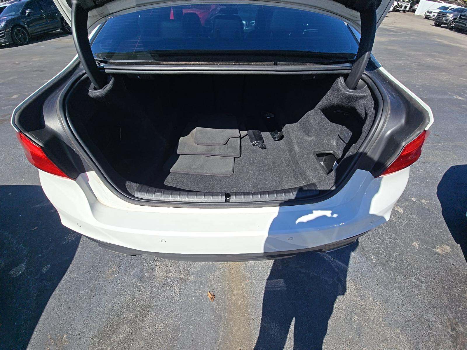 2018 BMW 5 Series 540i RWD